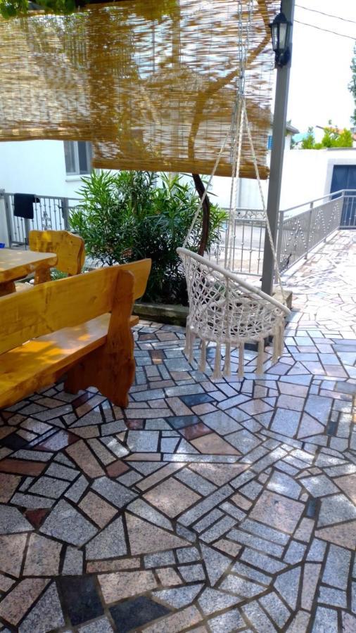 Holiday Home Domi Novi Vinodolski Bagian luar foto