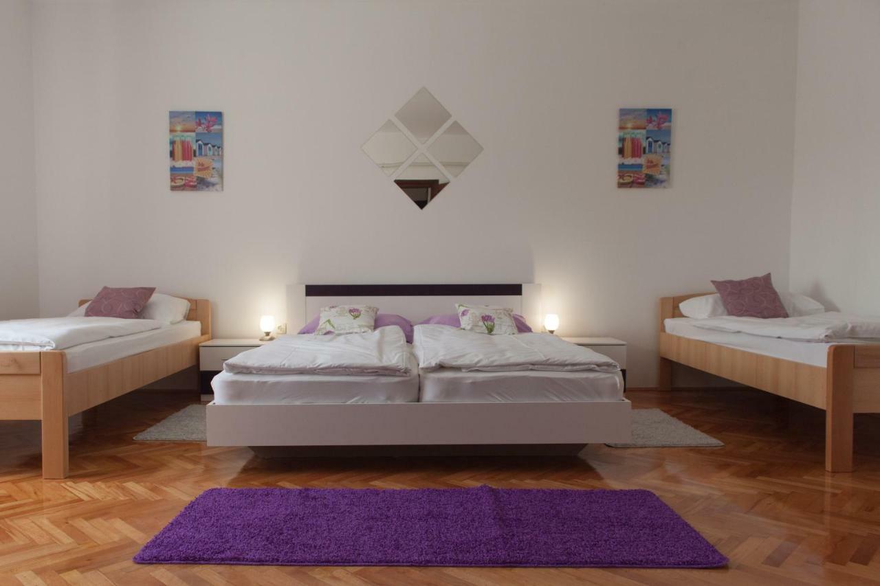 Holiday Home Domi Novi Vinodolski Bagian luar foto