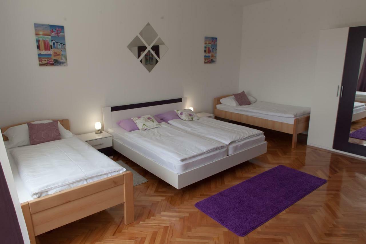 Holiday Home Domi Novi Vinodolski Bagian luar foto